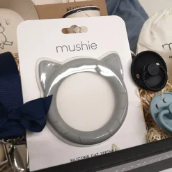 Babyshower gave - gavekurv med blå luksusforkælelse til den lille babydreng