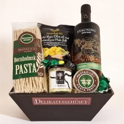 Flot Gavekurv med Stauning Whisky SMOKE & delikatesser