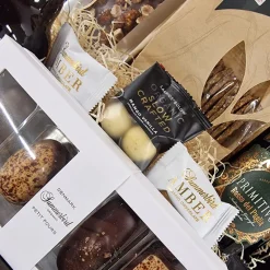 Gavekurv - økologisk gavekurv med rødvin, øl og chokolade