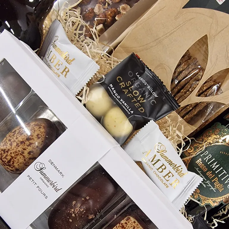 Gavekurv - økologisk gavekurv med rødvin, øl og chokolade