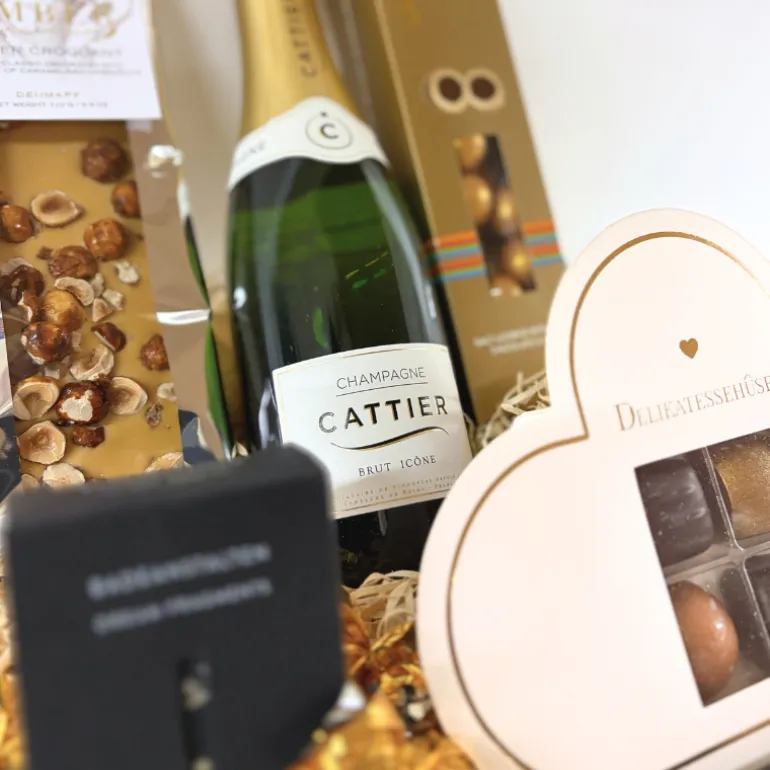 Gavekurv - Luksuriøs kurv med champagne