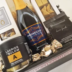 Gavekurv - med Prosecco-bobler, chokolade og lakrids