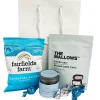 Gavepose - blå gavepose med søde lækkerier