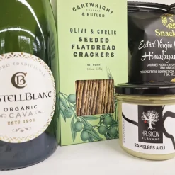 Gavepose med cava og specialiteter