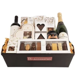 Julekurv - en elegant julegave med rødvin, nytårsbobler og chokolade