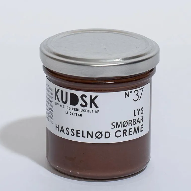Lys smørbar hasselnød creme - Kudsk