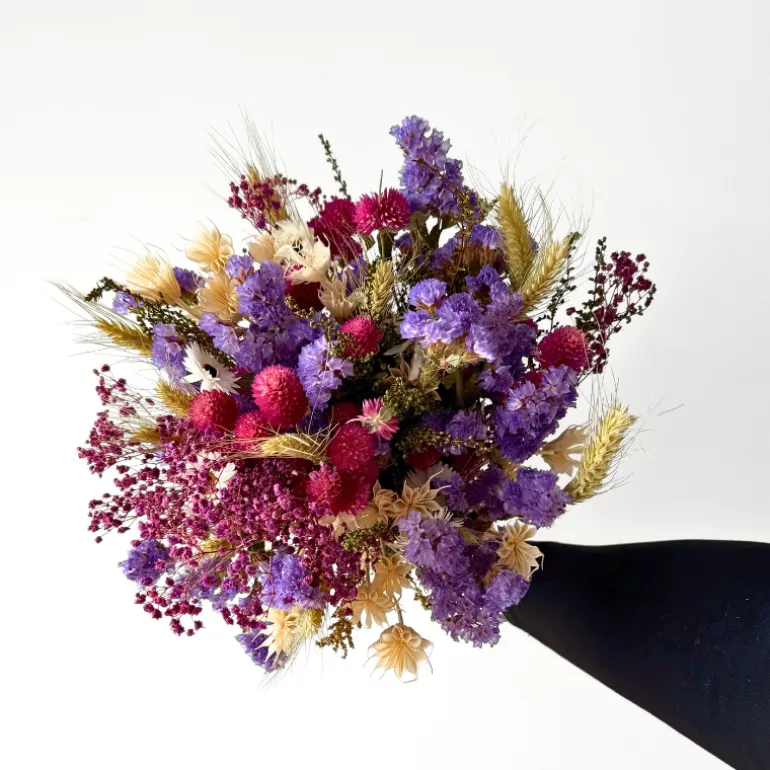 Miss Caroline – Farverig evighedsbuket med smukke blomster