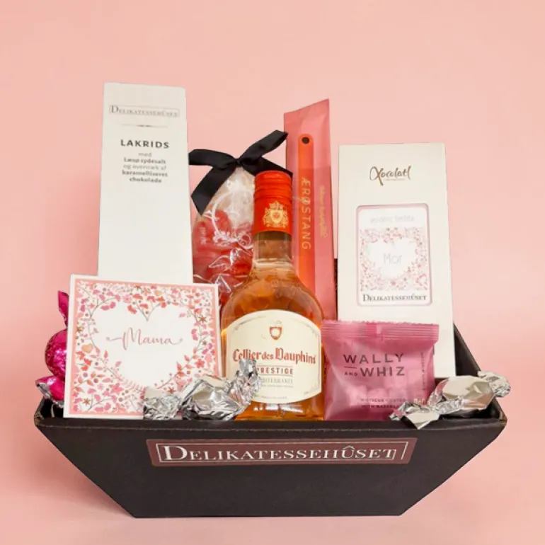 Mors dag gavekurv med Rosévin og lækkerier