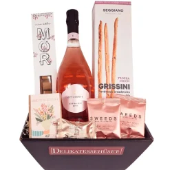 Mors dag gave med rosévin og delikatesser
