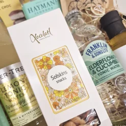 Sommergave - overdådig gave med gin, tonic og delikatesser