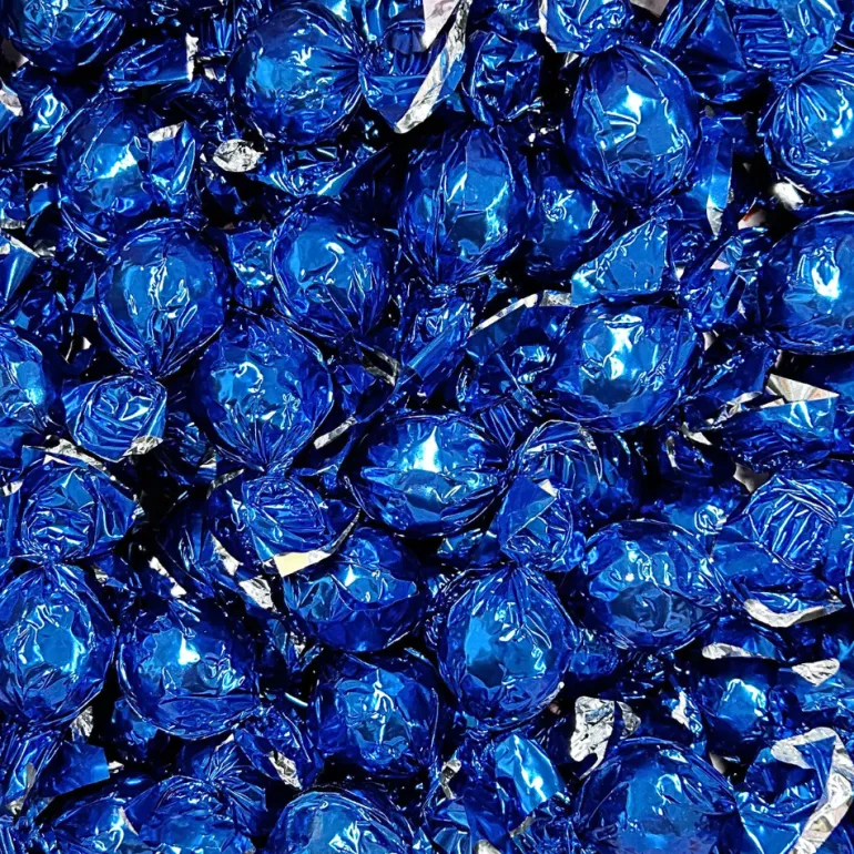 STORKØB 1 kg Cocoture Chokoladekugler | Mælkechokolade med yoghurtcrisp - Blå
