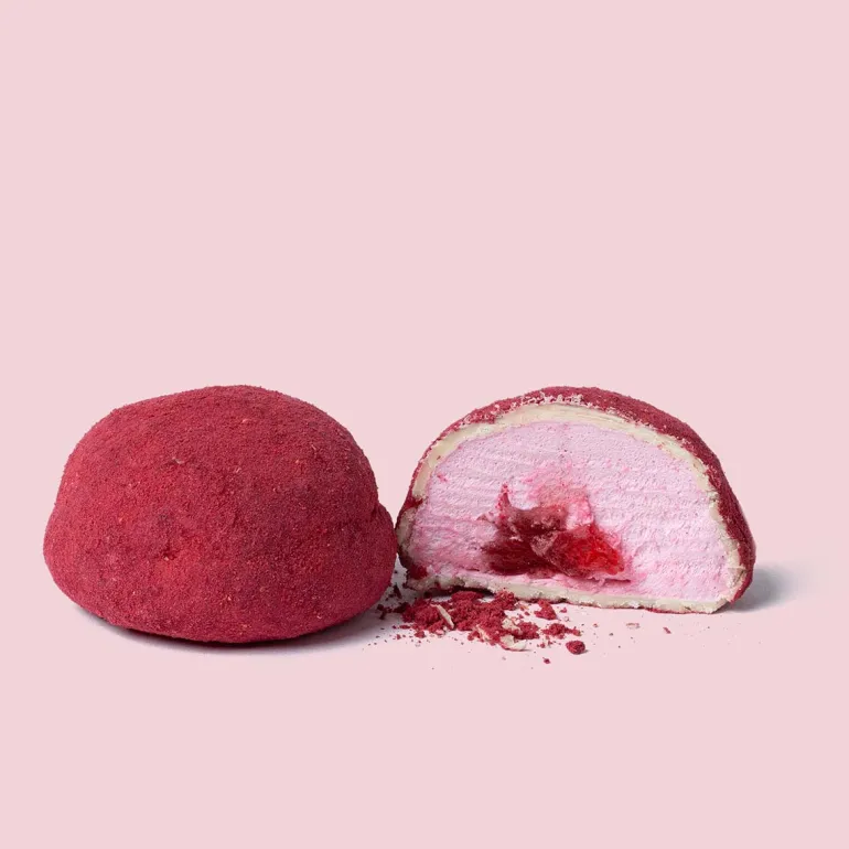 Strawberry Filled Mallows + Rich Rasberry & White Chocolate Box - The Mallows